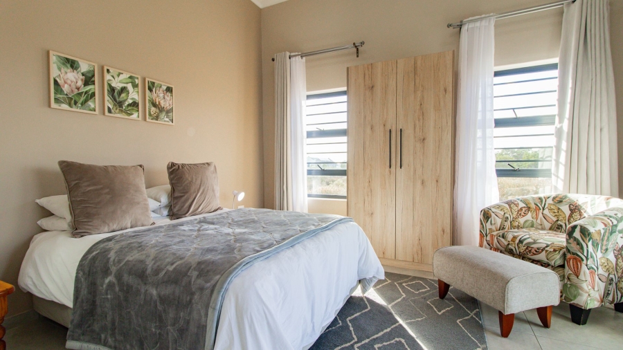 9 Bedroom Property for Sale in Long Acres Country Estate Western Cape